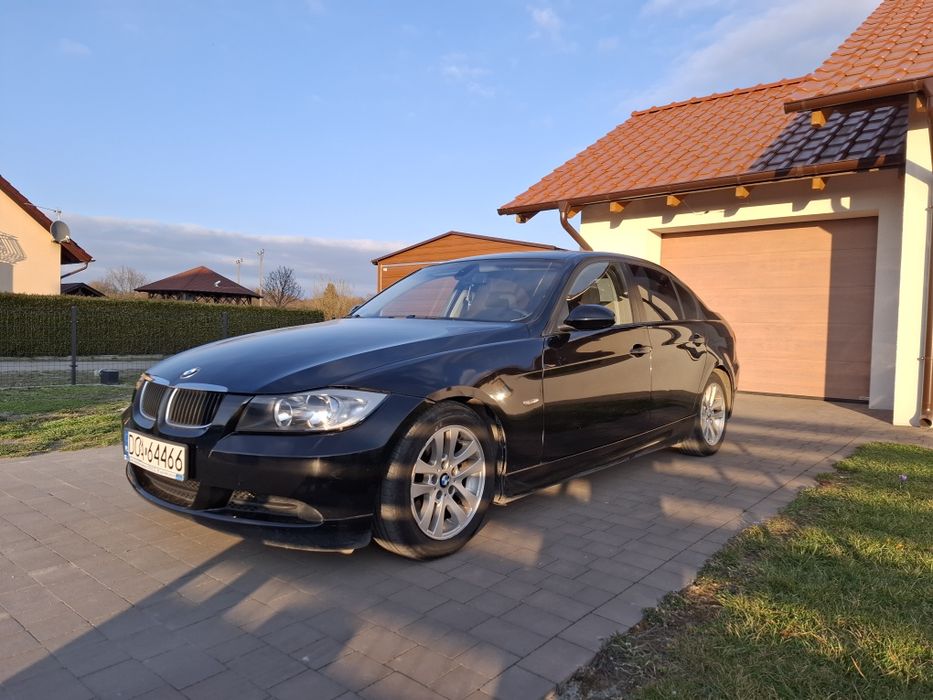 Sprzedam BMW e90 320d m47