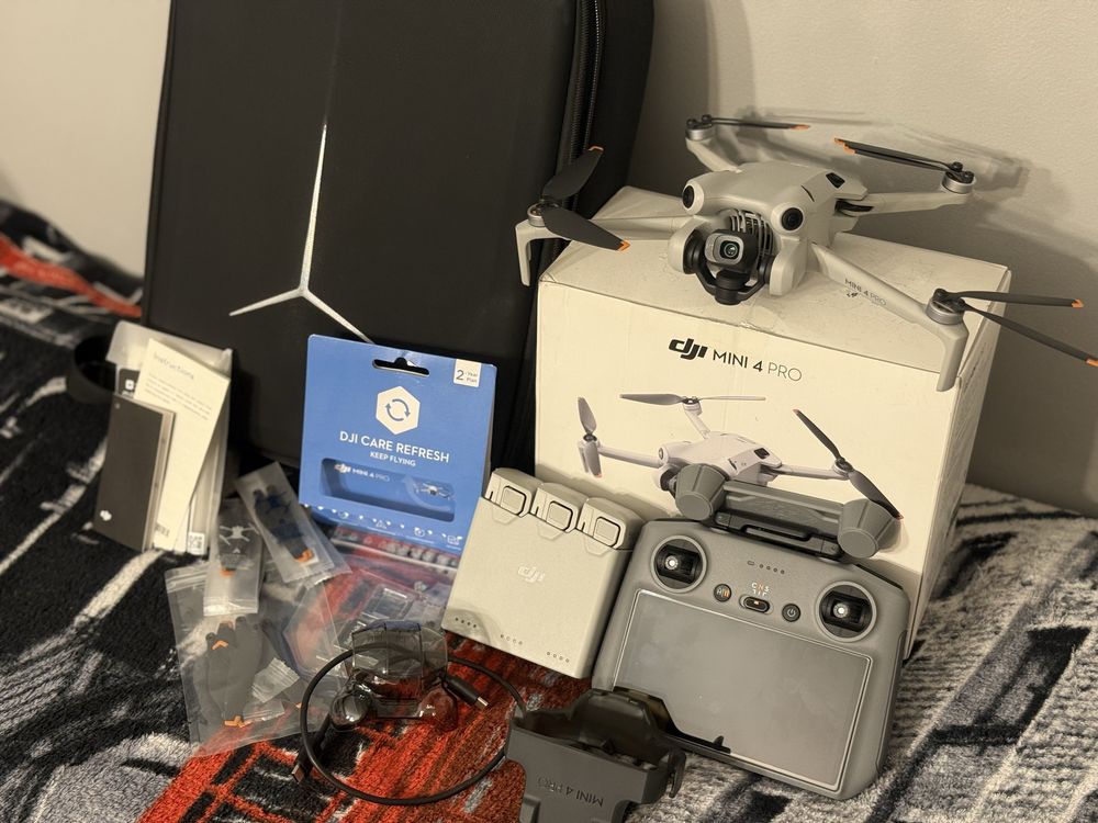 DJI Mini 4 Pro Fly More Combo FMC
