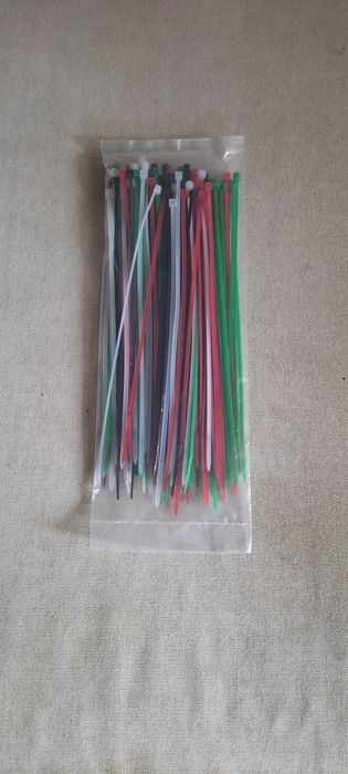 Хомуты разноцветные 20см