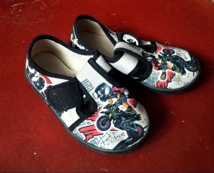 Тапочки для садика 26 р.