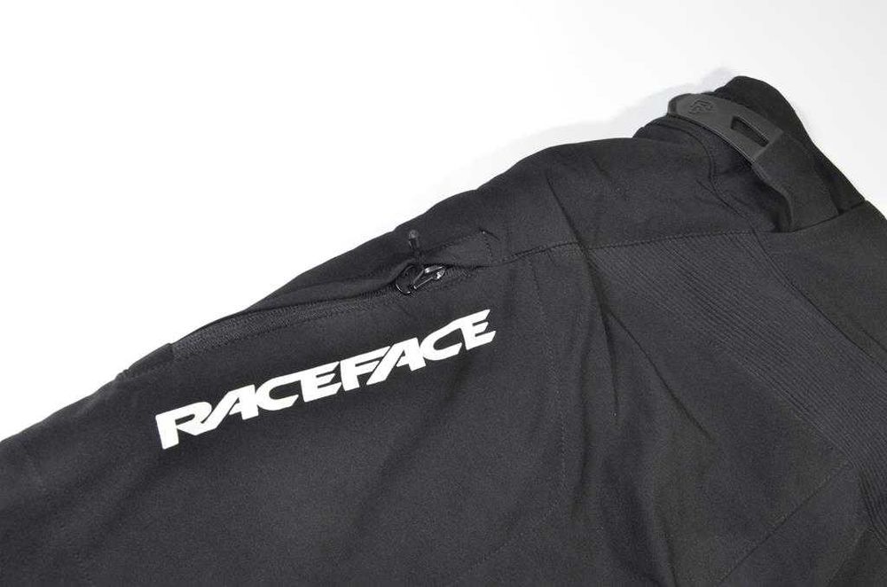 Spodenki rowerowe damskie XS Race Face DH MTB