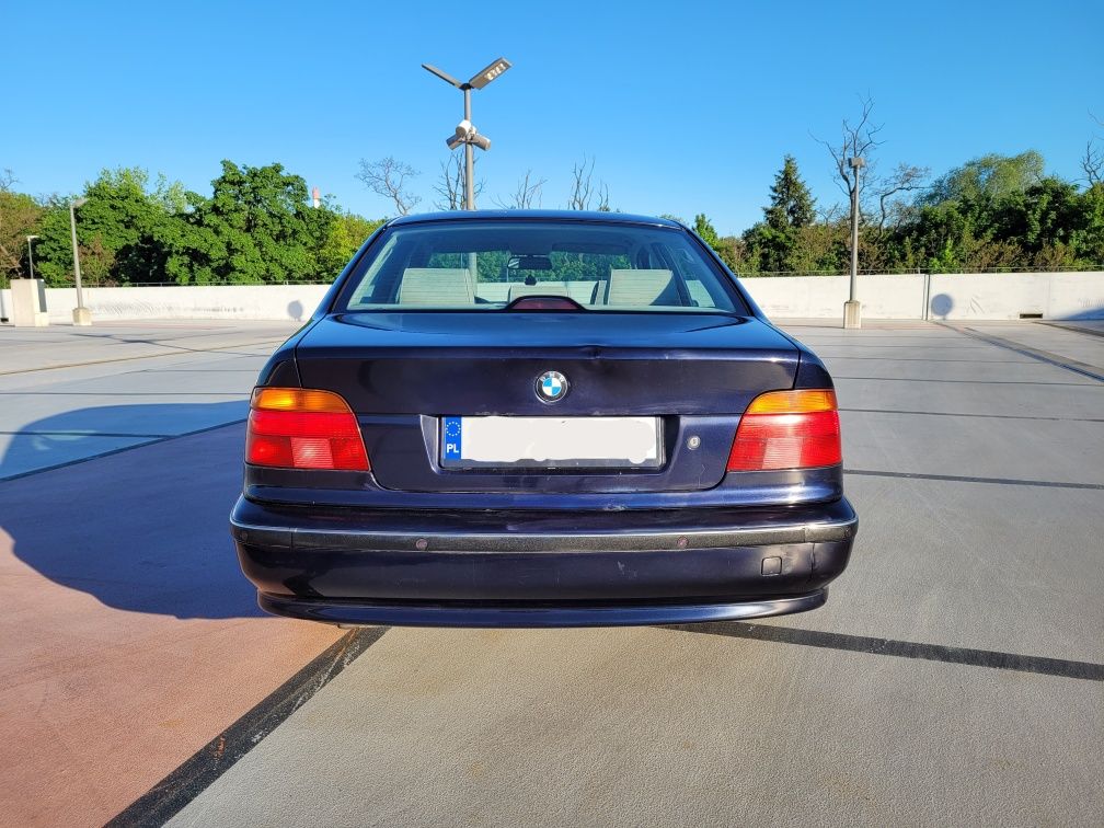 BMW E39 2.0 R6 150km seria 5 z LPG Klimatyzacja Zabrze Sprawny