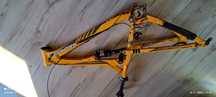 Rama trail nukeproof mega tr (uszkodzona)