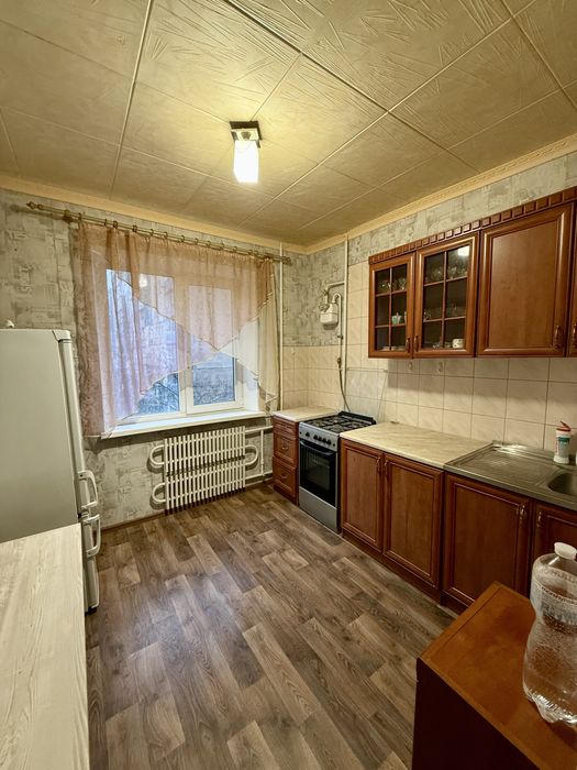 Продажа 2 ком. 3 мкрн. Левый берег