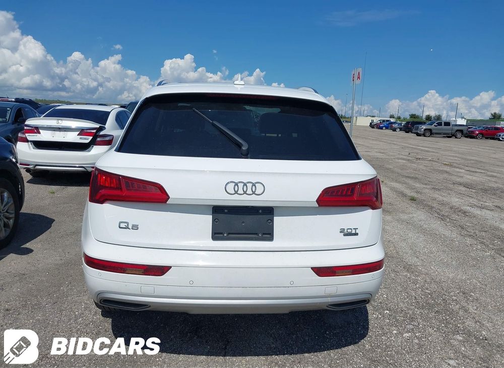 Бампер Audi Q5 80A FY задній в зборі Оригінал Разборка Ку5 80а