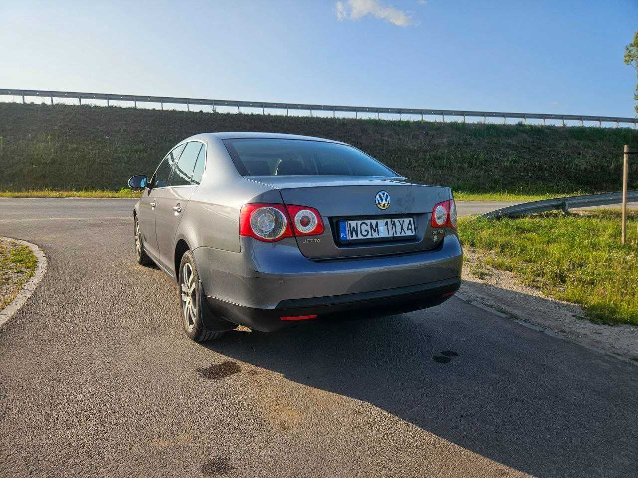 Volkswagen Jetta 2.0 TDI (140 KM)
