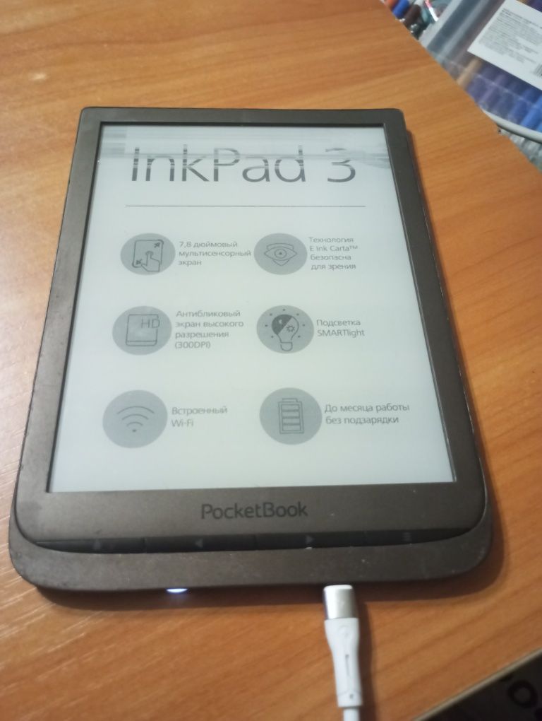 На запчастини Pocketbook InkPad 3 740