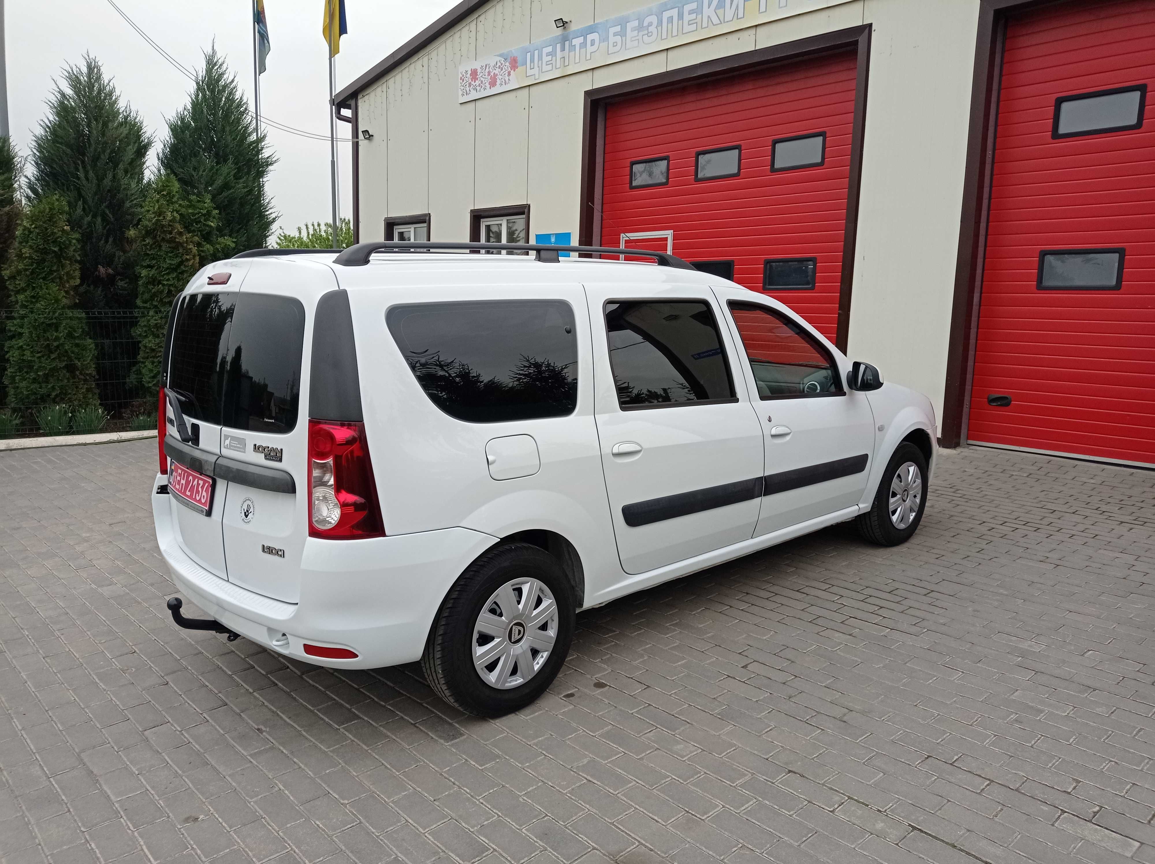 Dacia Logan 1.5 dci LAUREATE, 7 мест.