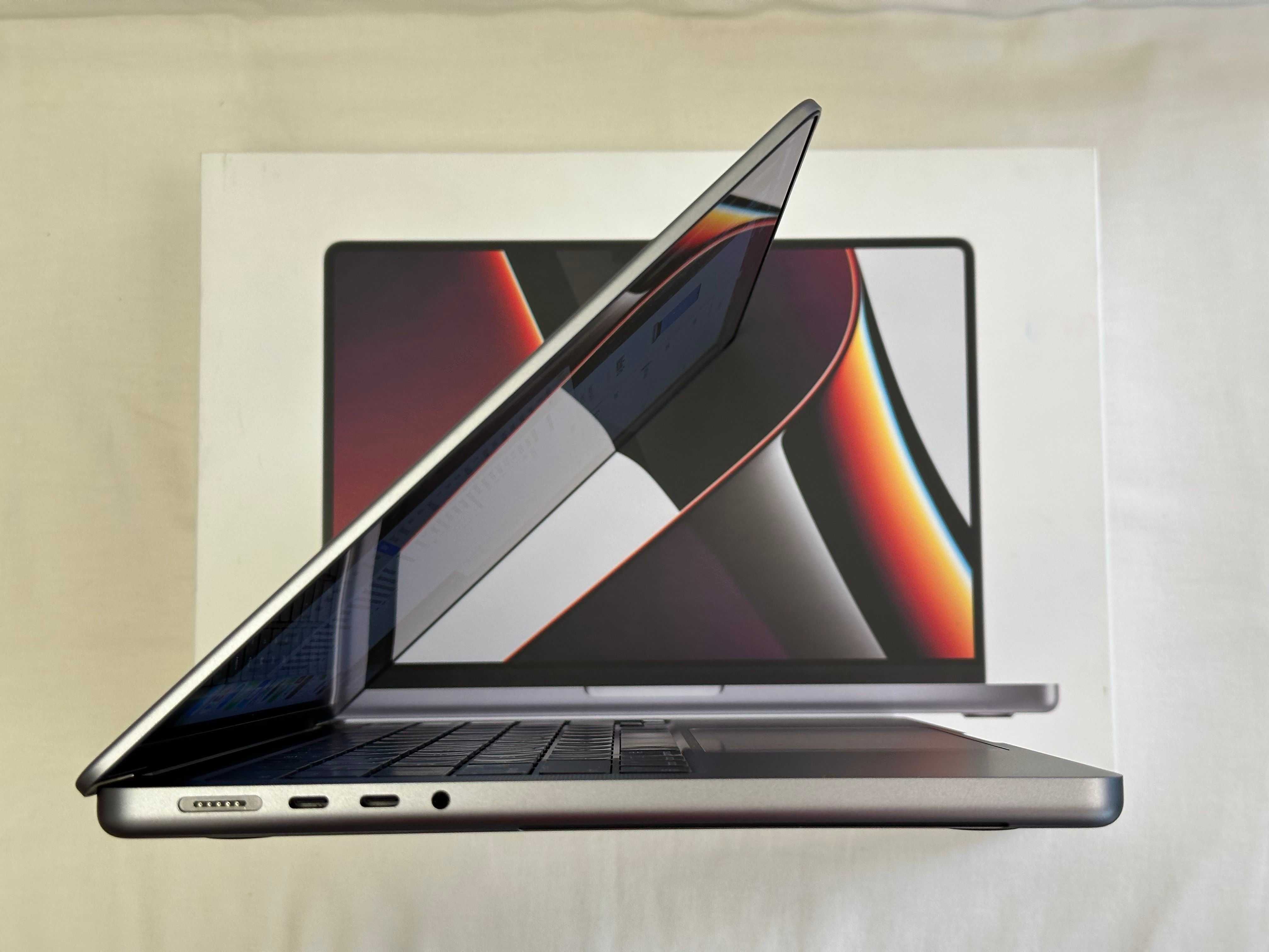 MacBook Pro 14.2”. 2023 M2 Pro(2023), 16RAM/500Gb SSD, батарея 97%