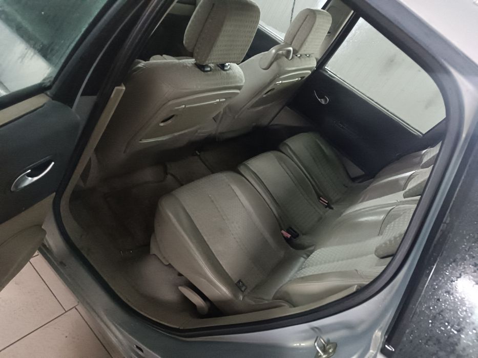 Рено гранд сценік2 1.9 дизель 7 місць панорама хороший стан