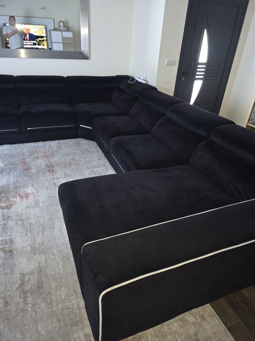 Sofa chese long muito grand e bom estado preço  fixo