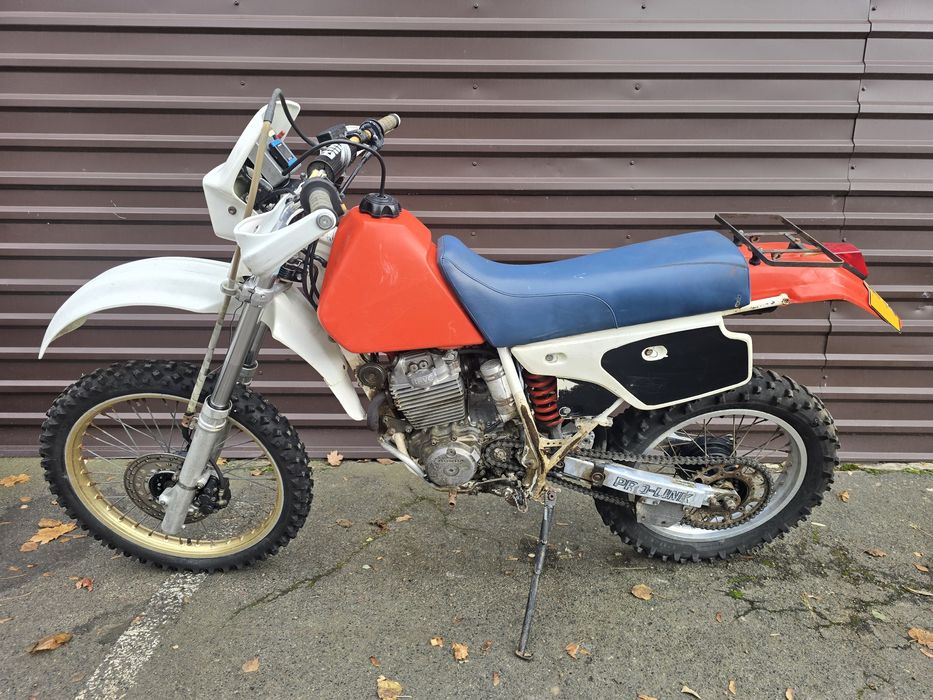 Honda XR 250 .1988r. Pali + jeździ