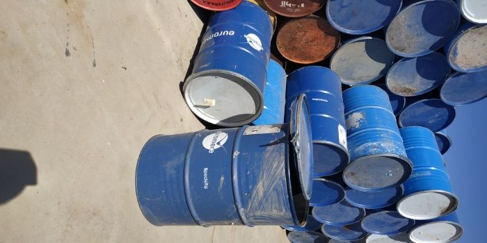 Bidons de ferro 200lt com tampa amovível