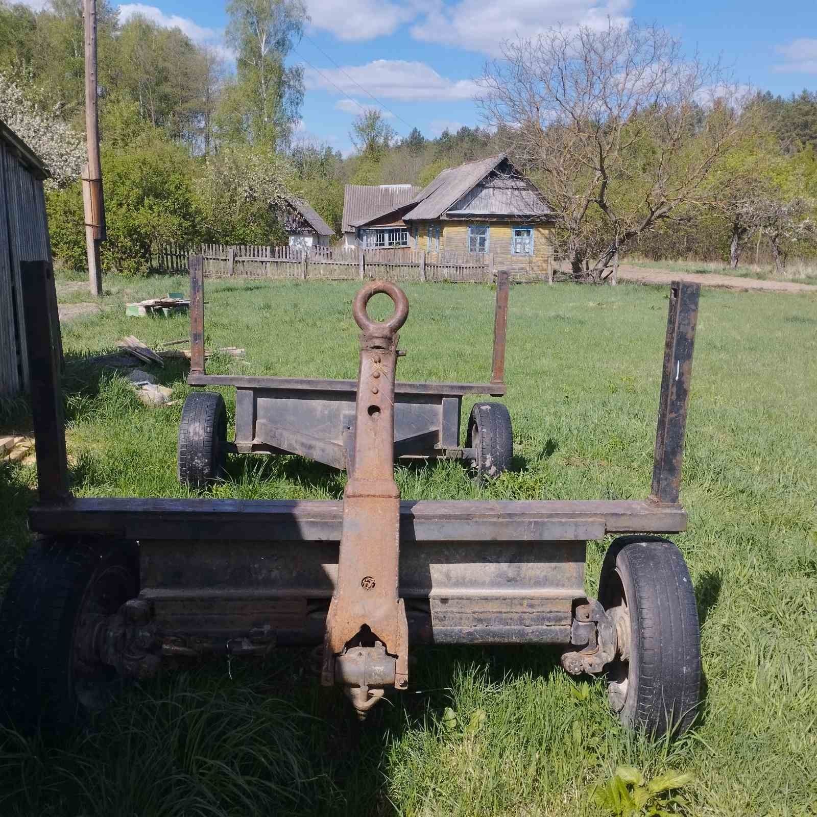 Причіп до трактора