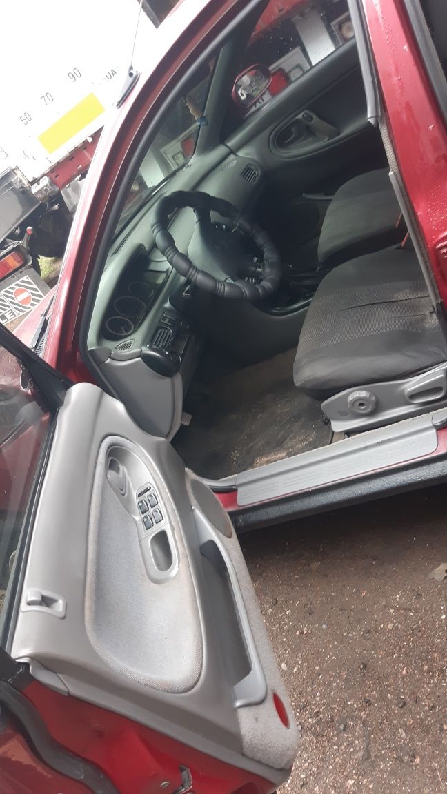 Продам Mazda 626