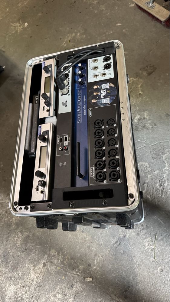 Soundcraft UI16 mikser cyfrowy +3 x iem