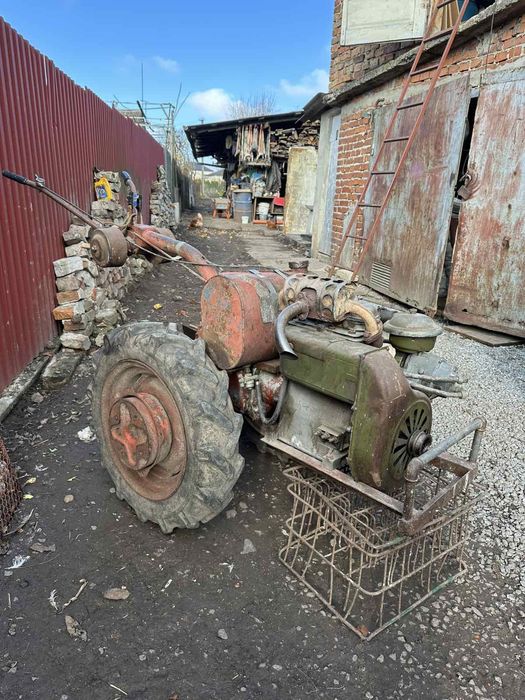 Мотоблок Білорусь МТЗ-0,12