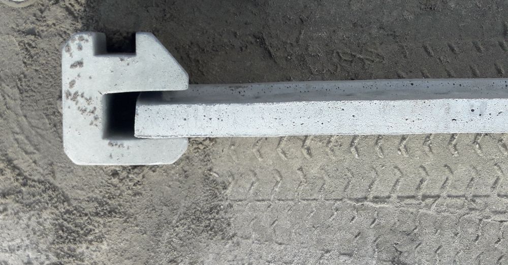 podmurówka betonowa; płyta betonowa pod panel siatke