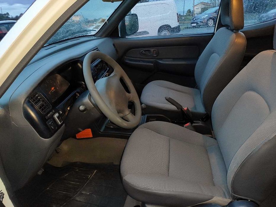 Mitsubishi L200 4x4 de 4 Lugares