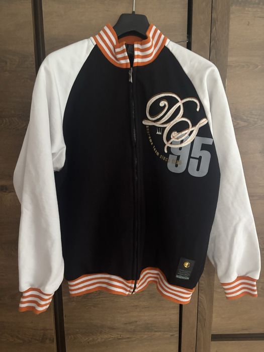 Piękna, unikatowa bluza oversize Dada Supreme – styl hip-hop 90s/00s