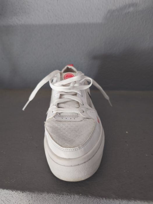 Sapatilhas Nike brancas originais, tamanho 36.5