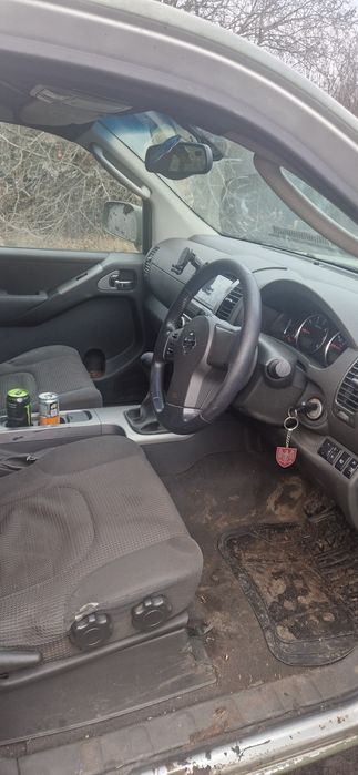 Нісан Pathfinder