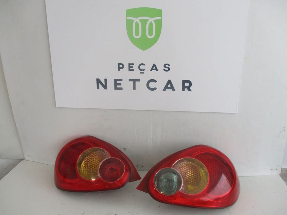 farol farolim tras toyota aygo 2006