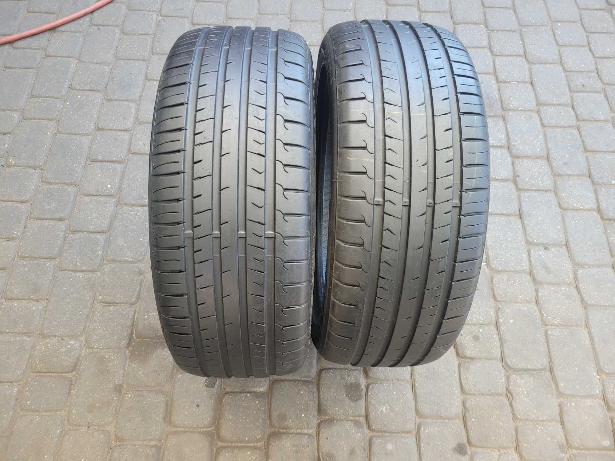 245 / 45 R 19  Firemax