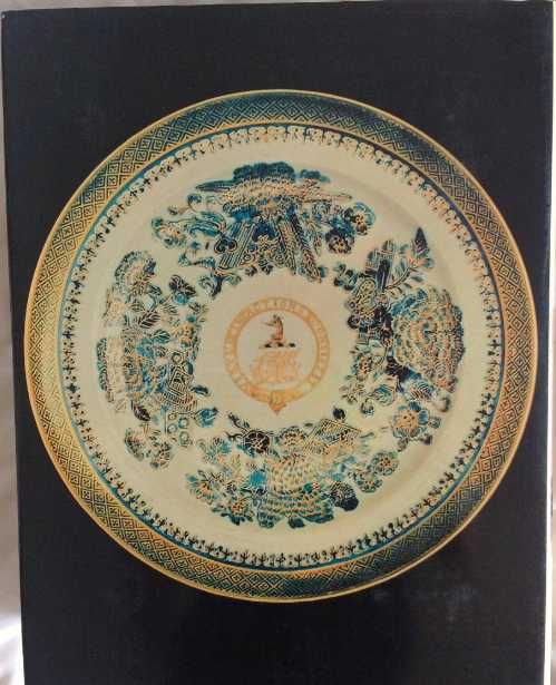 Livro "Chinese armorial porcelain", de David Sanctuary Howard. Raro.