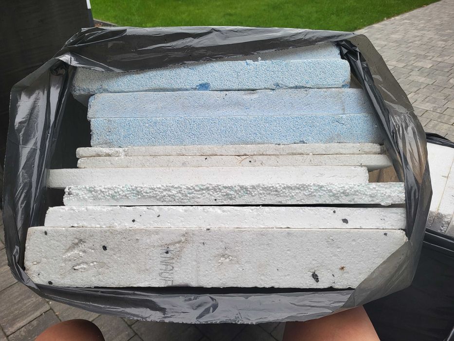 Styropian pozostałści po remoncie około 1 m różne grubości