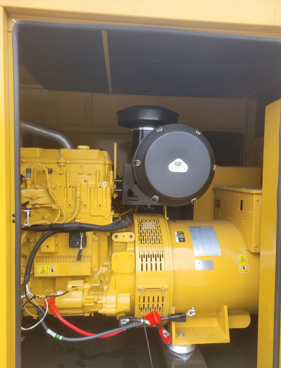 Дизельна генераторна установка CATERPILLAR DE550GC, 550 кВА