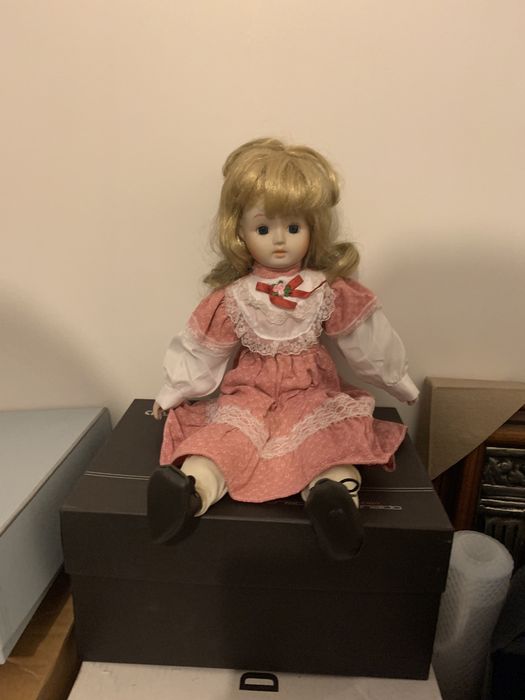 23 Bonecas de Porcelana