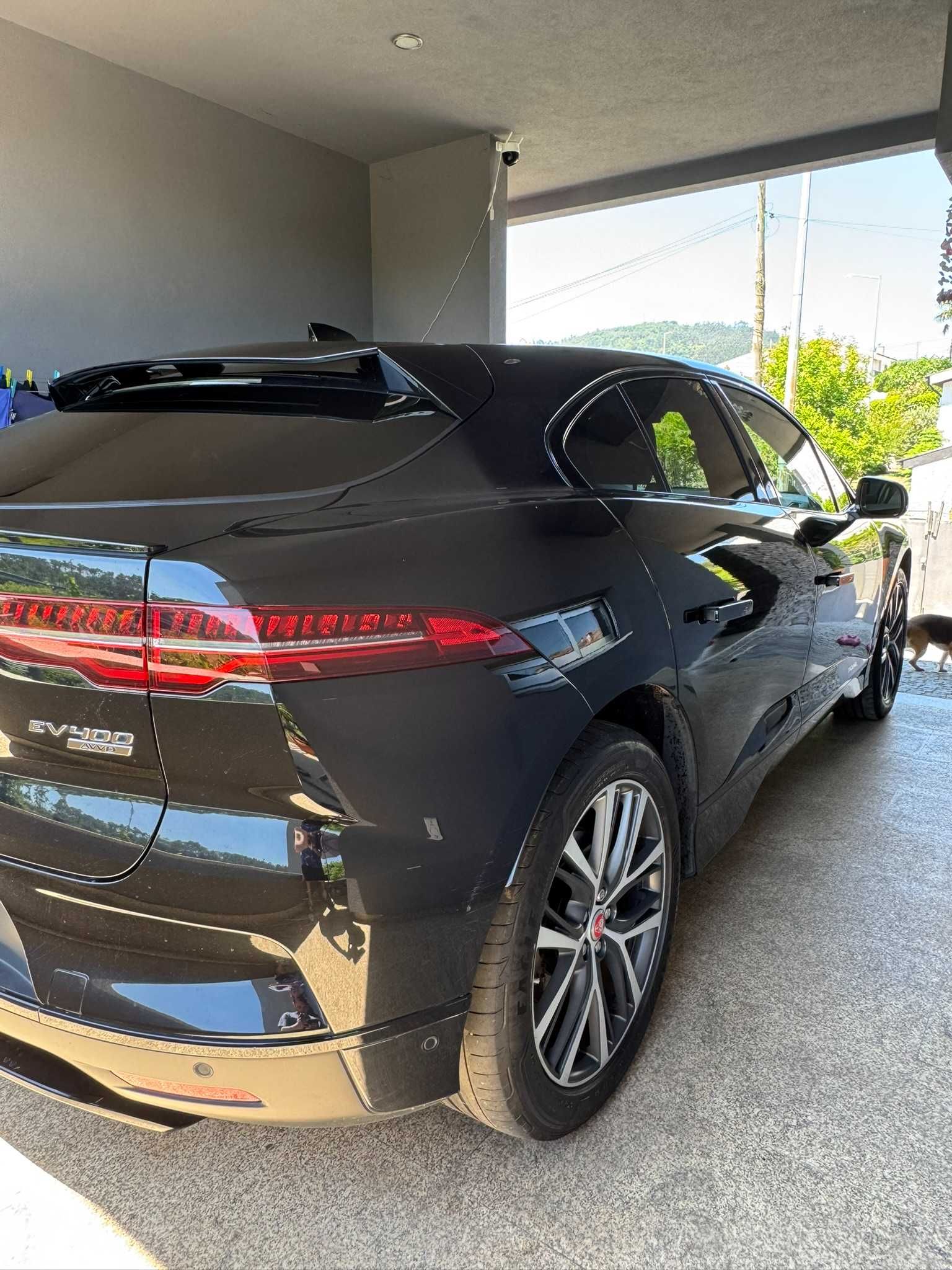 Jaguar I-Pace EV400 HSE