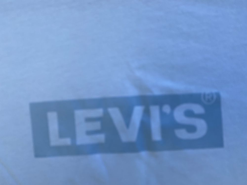 T-Shirt Levi’s - oferta portes