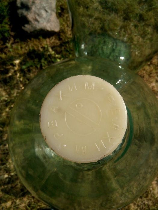 Бутлі скляні 10, 6, 4, 2, 1л. З кришками та без.