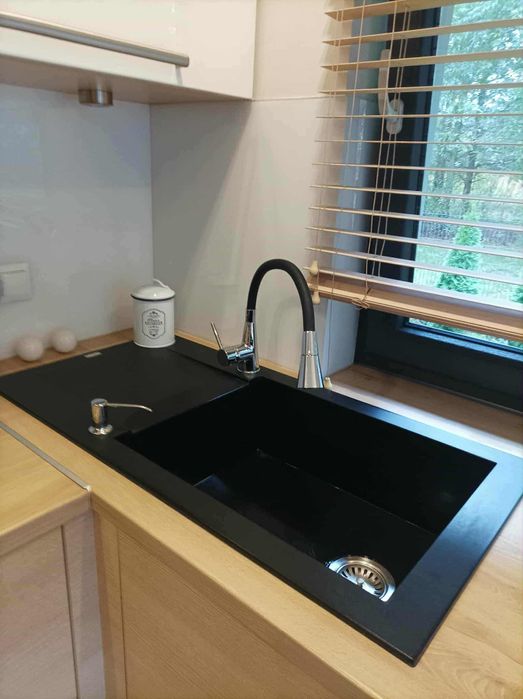 Zlewozmywak z ociekaczem.