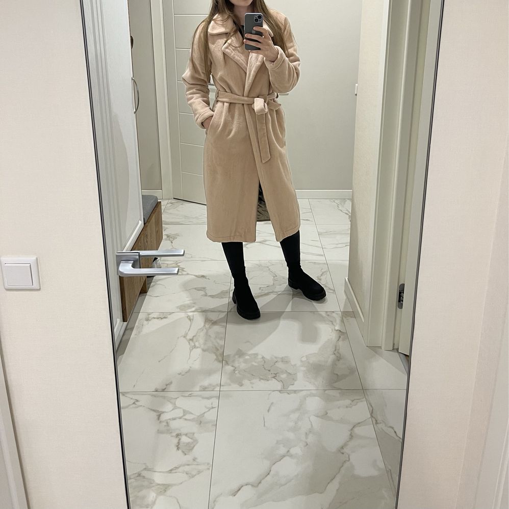 Пальто дизайнерське daffclothes осінь/зима розмір xs