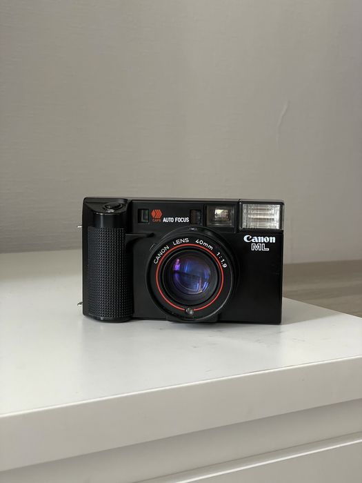 Плівковий фотоапарат Canon AF35ML ( конкурент olympus mju ii )