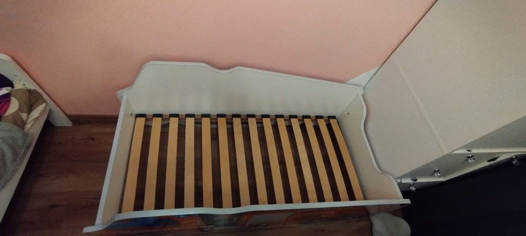 Łóżko dziecięce wóz strażacki