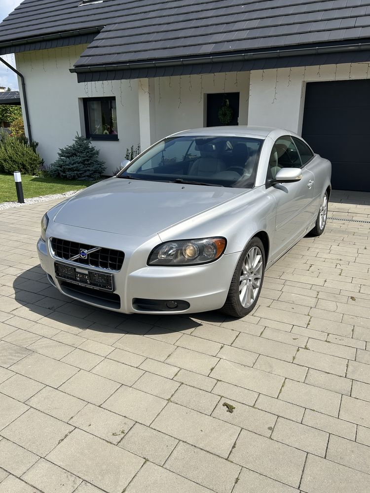 Volvo C70, 2.4 D5, automat