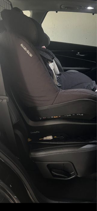 Fotelik maxi cosi plus baza