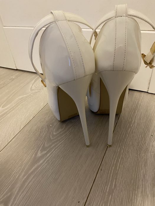 Sexy buty szpilki na platformie