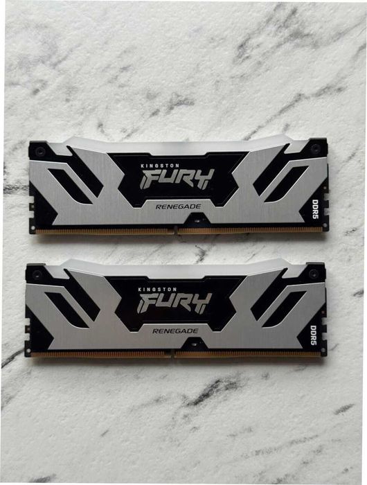 Оперативна пам'ять Kingston FURY Renegade RGB 64GB (2x32GB) DDR5-6000