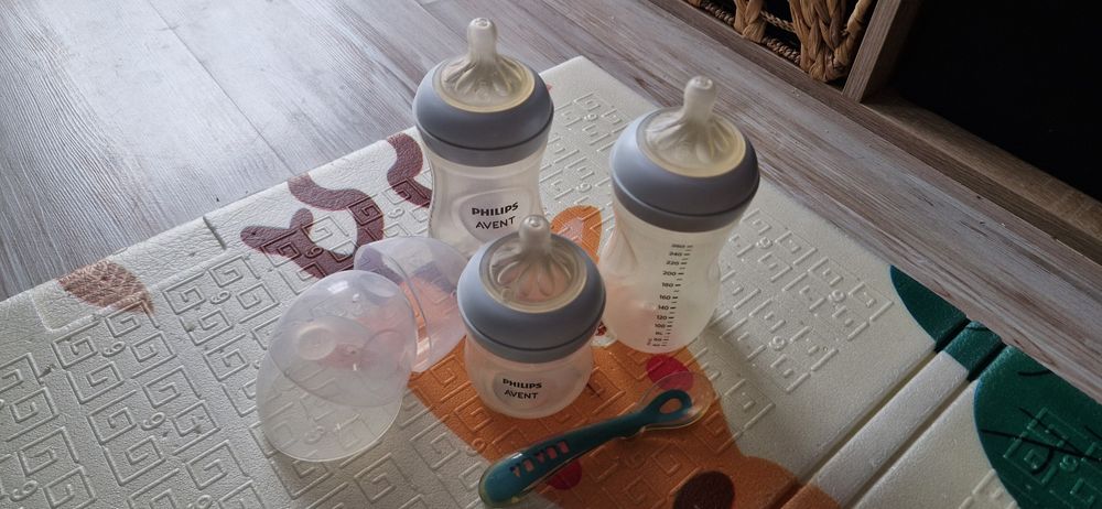 PHILIPS AVENT butelka antykolkowa 3szt