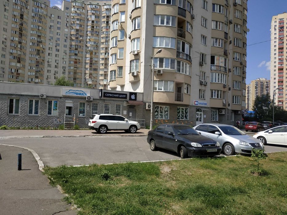 19 та 6 м2 оренда площ вільного призначення 1-й Урлівська/Позняки