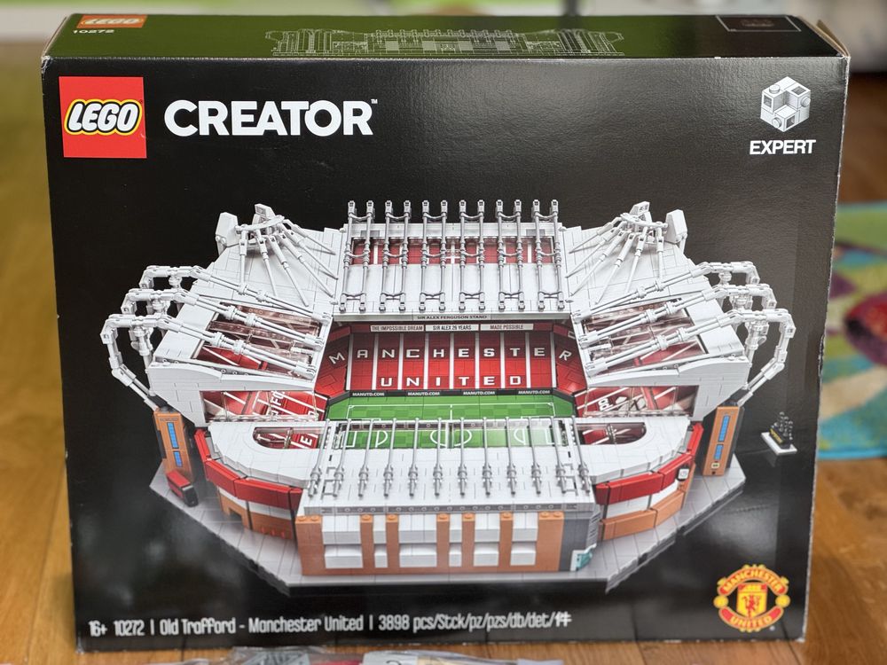 LEGO Creator Expert 10272 Old Trafford Manchester United