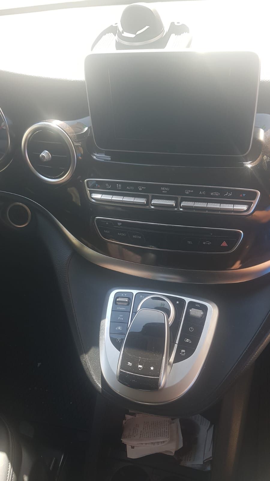 Mercedes-Benz V250