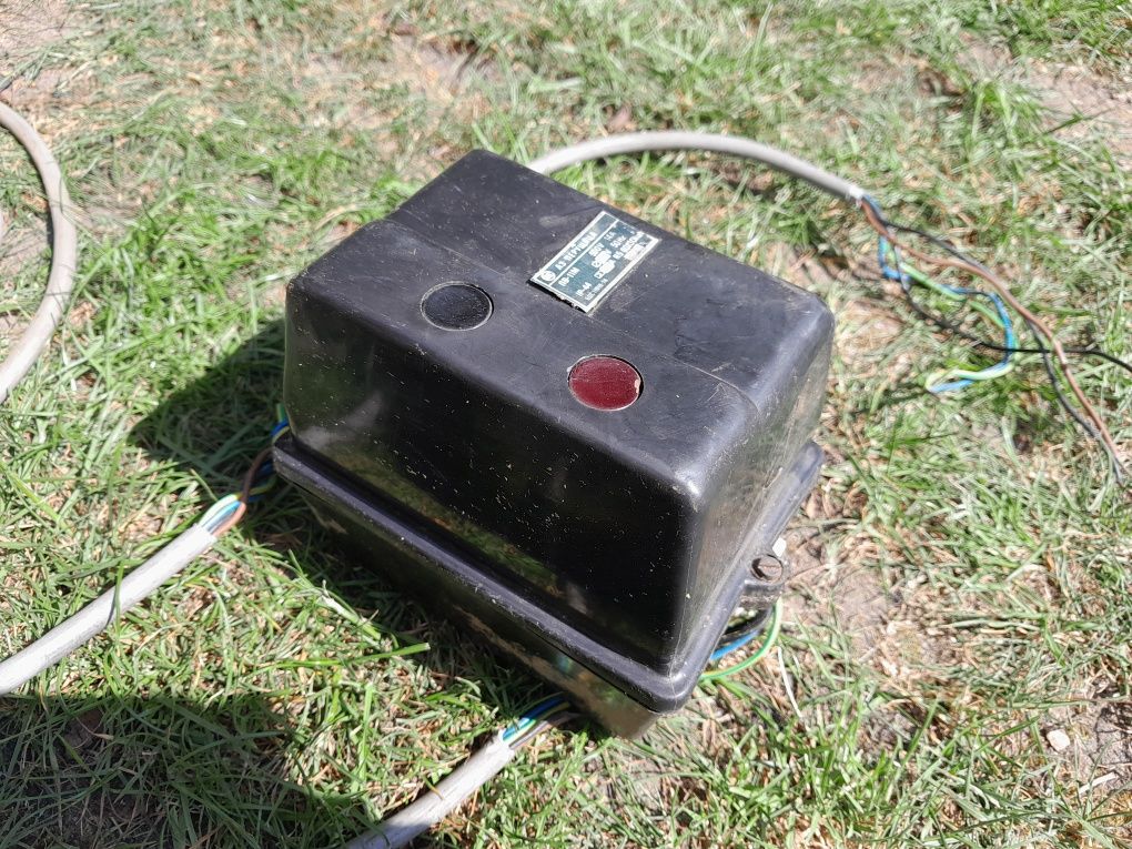 Bułgarska warsztatowa szlifierka stołowa 380V EZ Elprom waga 27kg