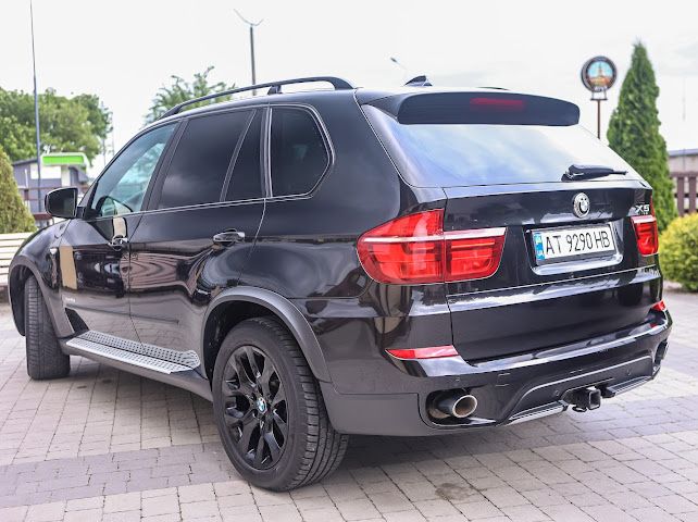 В продажі BMW X5 2013 року