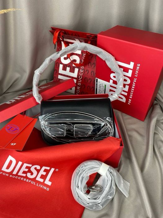 РОЗПРОДАЖ Сумочки Diesel Black 1DR Eco-leather